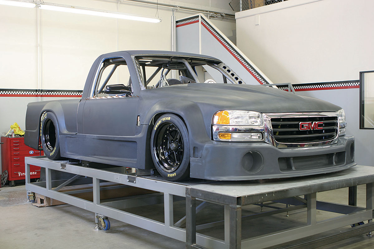 Gale Banks Engineering to Road-Race GM Diesel Pickup