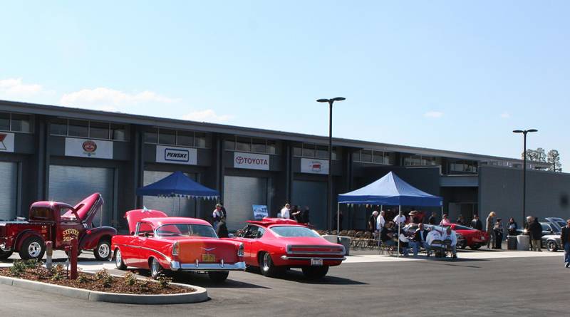 AutoCenter_header_lg AutoCenter_header_lg