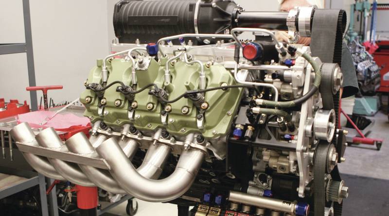 1201dp_01+megamax+duramax_with_blower_on_engine_stand