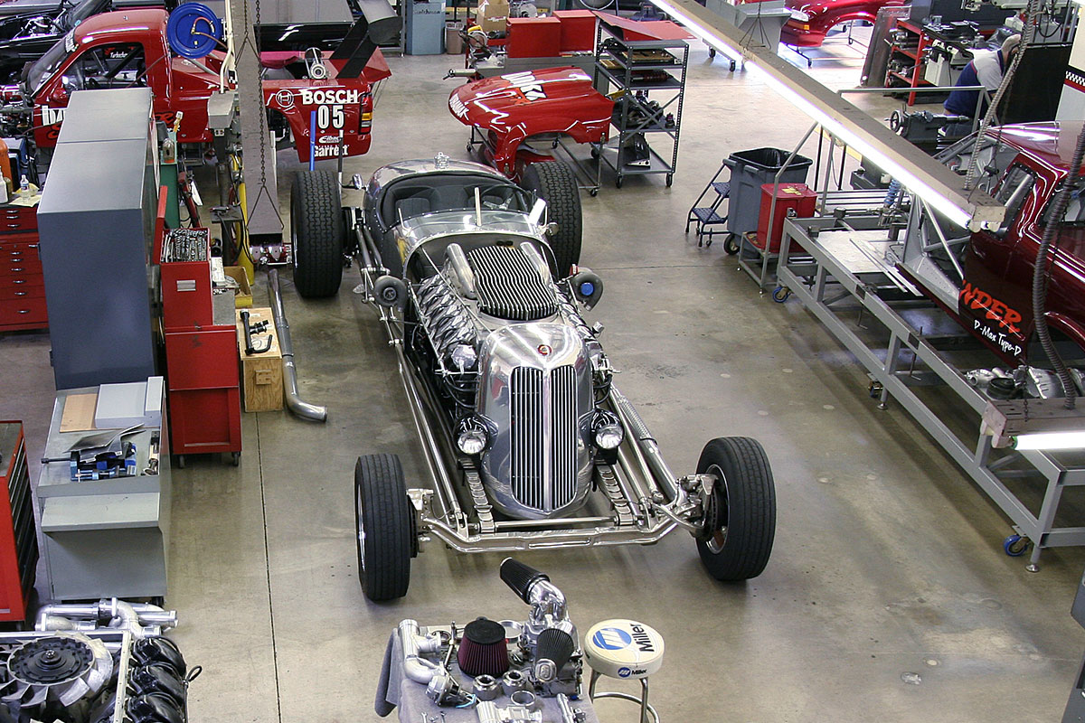 Electronic Fuel Injection for Jay Leno's Tank Car