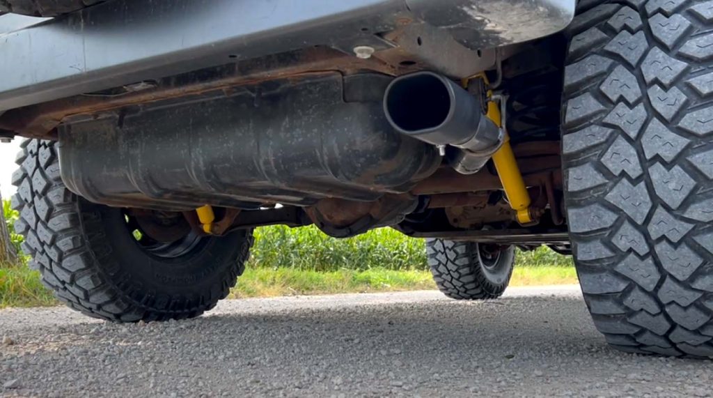 The Banks exhaust sounds and looks good.