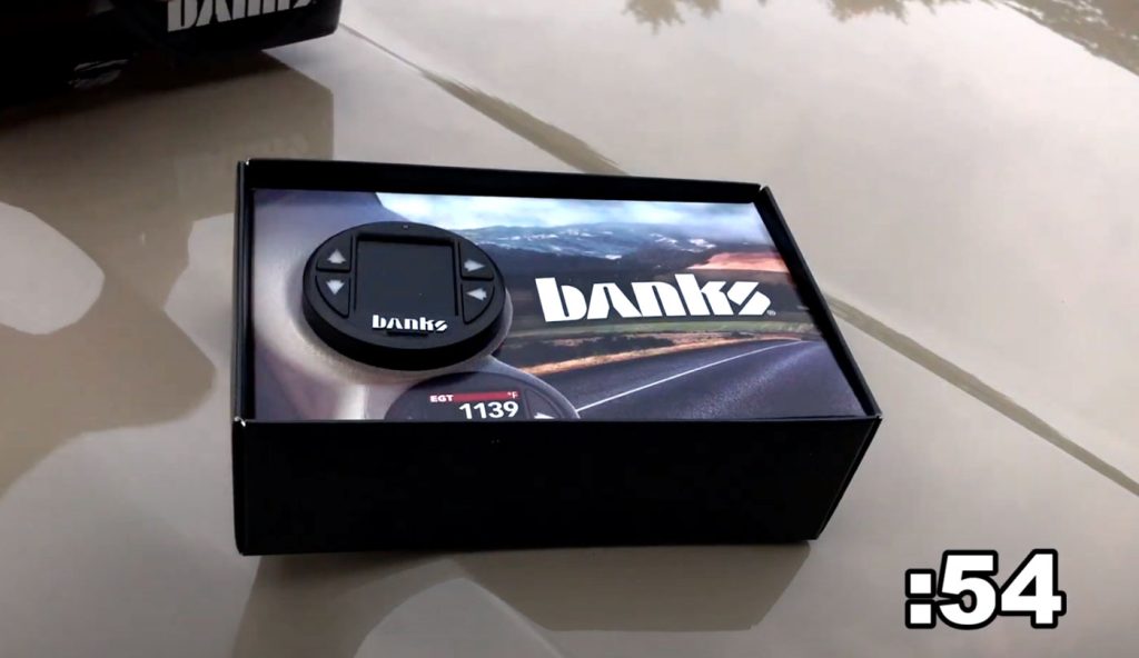 Trash Panda unboxes the Banks iDash