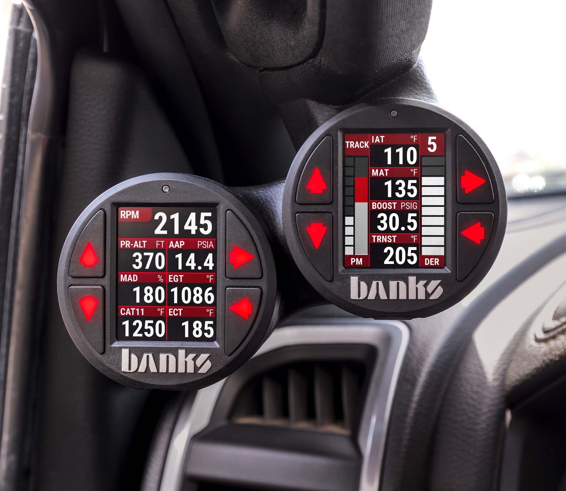 iDash Pro and Stealth Pods Installed in RAM truck