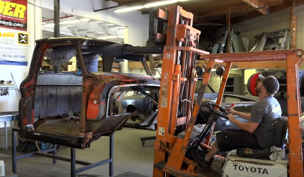 Watch the episode to see if Sean can fix the rust, but keep the rust