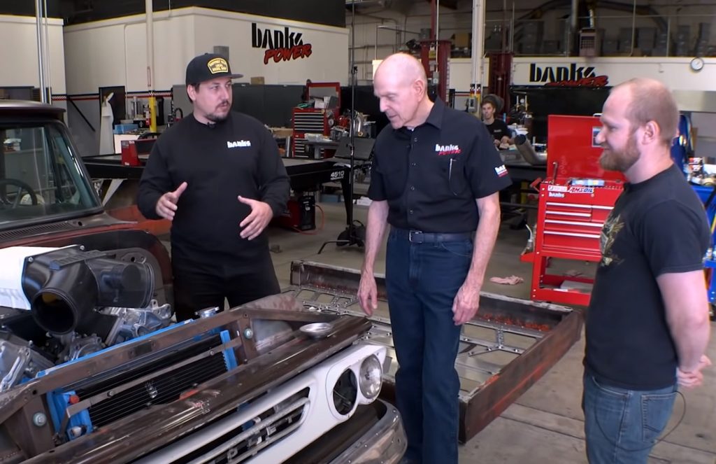 Matt and Gale explain the layout of the wild headers to Dragos.