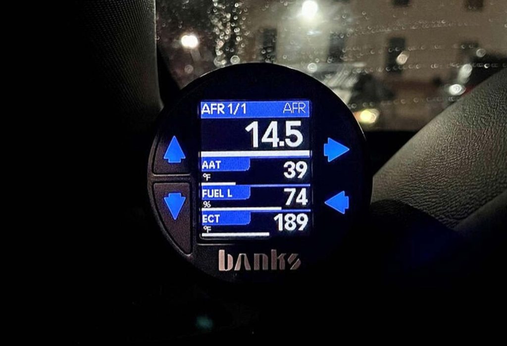 The Banks iDash SuperGauge inside the sixth-gen Camaro
