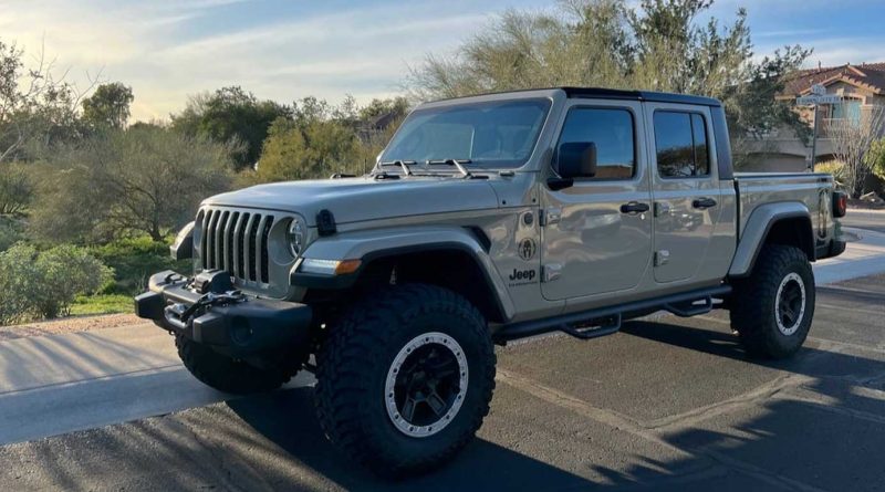 The exterior of the 2022 Jeep Gladiator