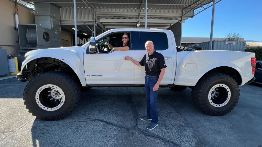 Banks on Mega Raptor F-250