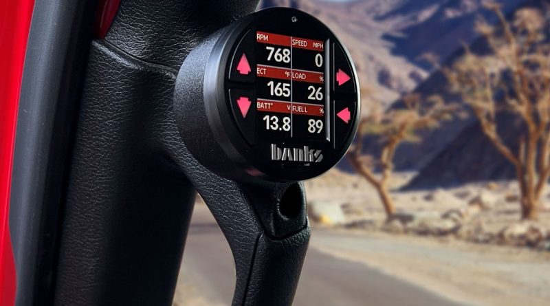 iDash-Stealth-Pod-Jeep-Wrangler-Desert-Square-2 iDash-Stealth-Pod-Jeep-Wrangler-Desert-Square-2