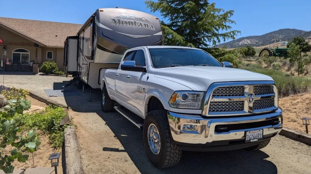 Monster-Ram intake system enhancing towing power
