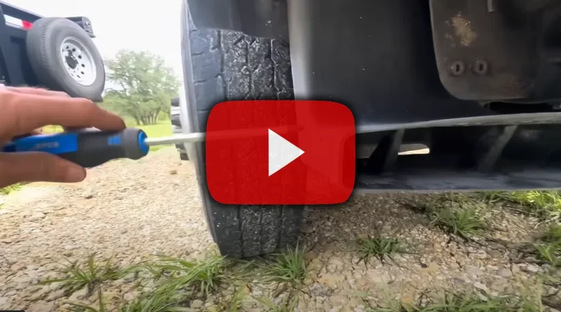 Scoop button.png Rainman Ray's 2006 Duramax with SuperScoop installed