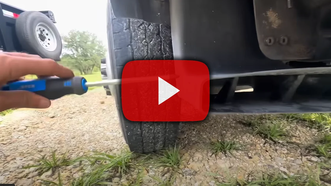 Rainman Ray's 2006 Duramax with SuperScoop installed