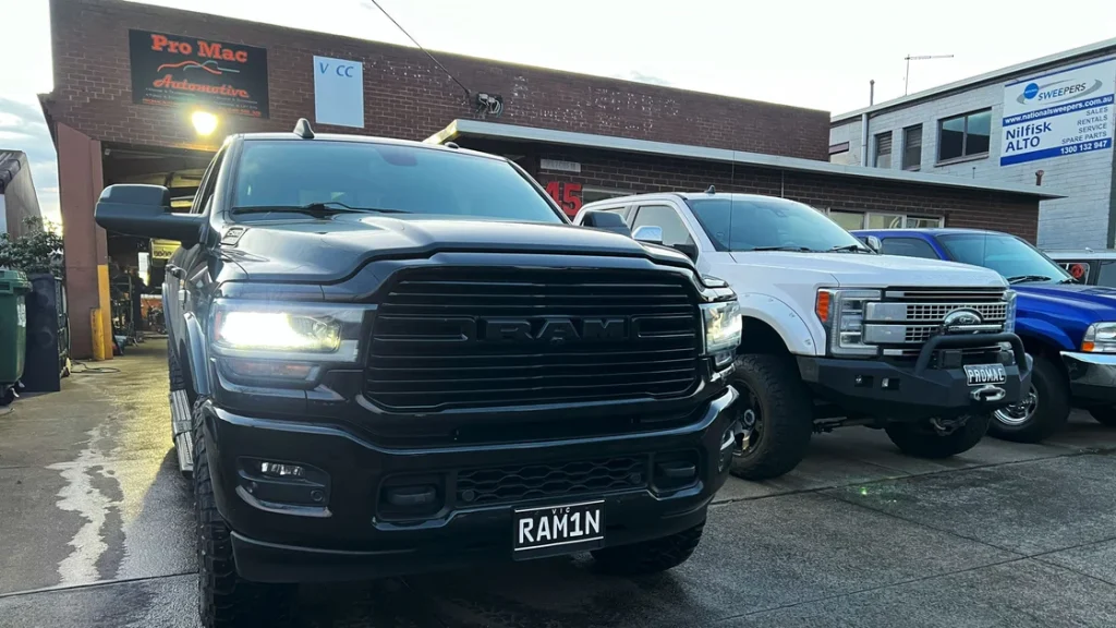 Preventing engine damage from grid heater issues