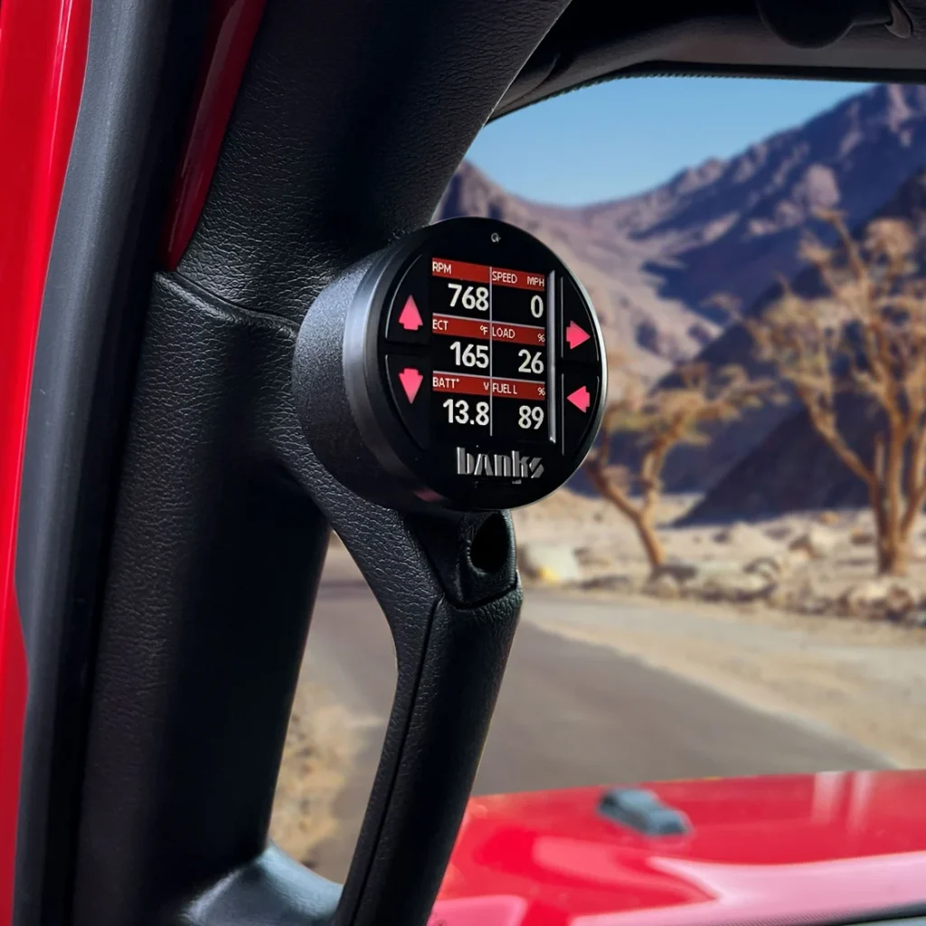 iDash Stealth Pod mounted on 2024 Jeep Wrangler JL A-pillar