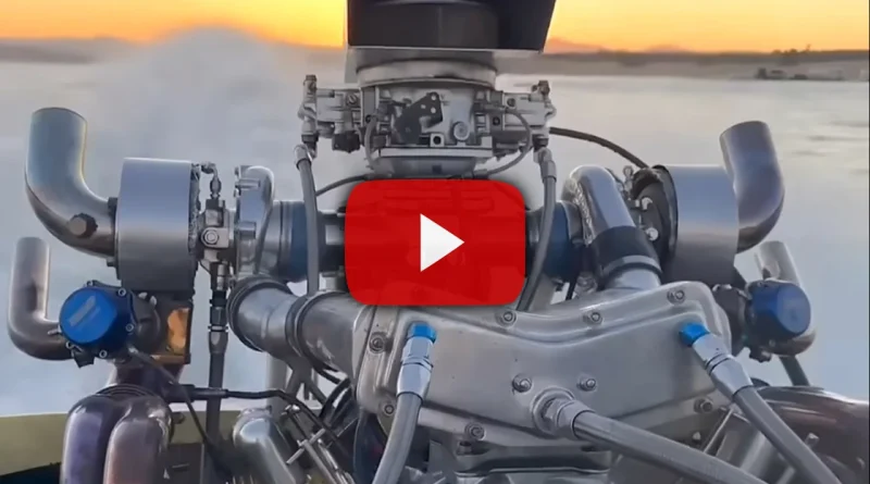 Engine-in-water-at-speed-crop-play.jpg Engine-in-water-at-speed-crop-play.jpg